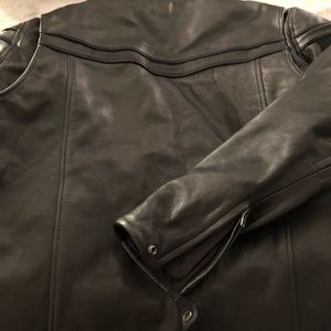Men’s Black Leather Jacket XL